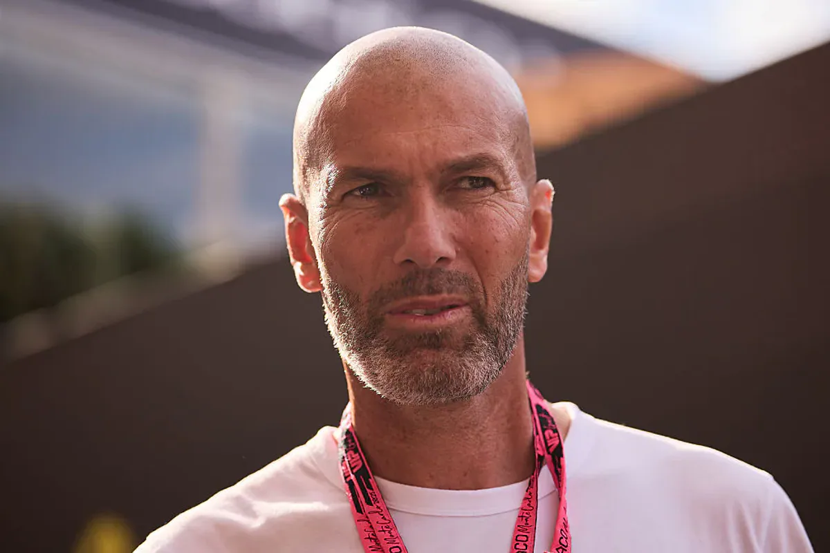 Zinedine Zidane oficjalnie selekcjonerem reprezentacji Francji