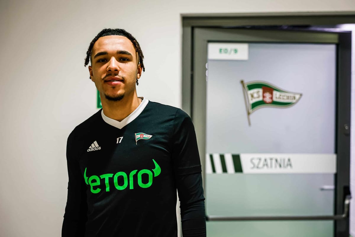 Joshua Chima Eze sprawdzany przez Lechię