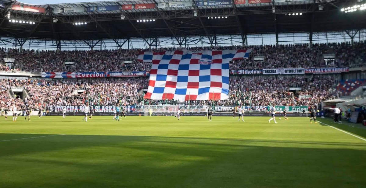 Kibice Ekstraklasy znów nie zawiedli. Ponad 100 tys. na trybunach!