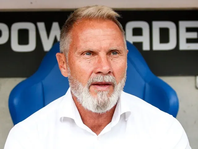 Alanyaspor podejmie Samsunspor, celując w ligowy spokój po pucharowym rozczarowaniu.
