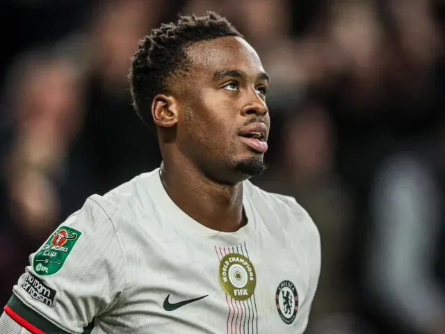 Kolejny cios dla Chelsea: Rosenior nie daje szans na powrót Gittensovi przed końcem sezonu.