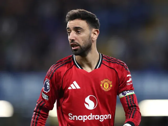 Manchester United wyrwał cenne zwycięstwo nad Chelsea i umocnił się w walce o Ligę Mistrzów.