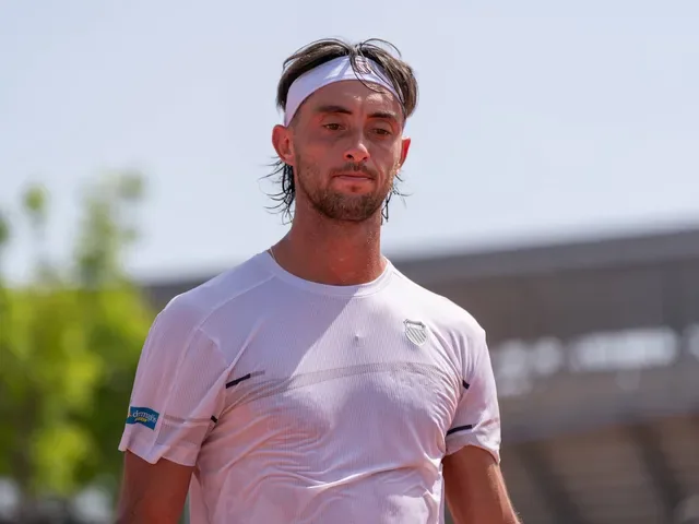 Fokina i Tirante zmierzą się na mączce po wyczerpujących debiutach w Roland Garros.