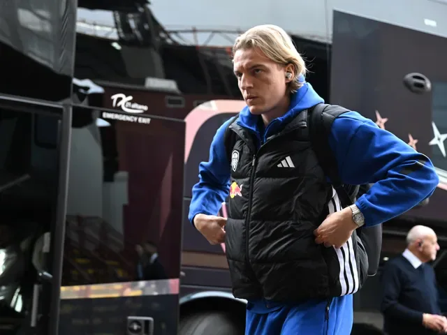 Leeds gotowi sprzedać obrońcę Bornauwa.