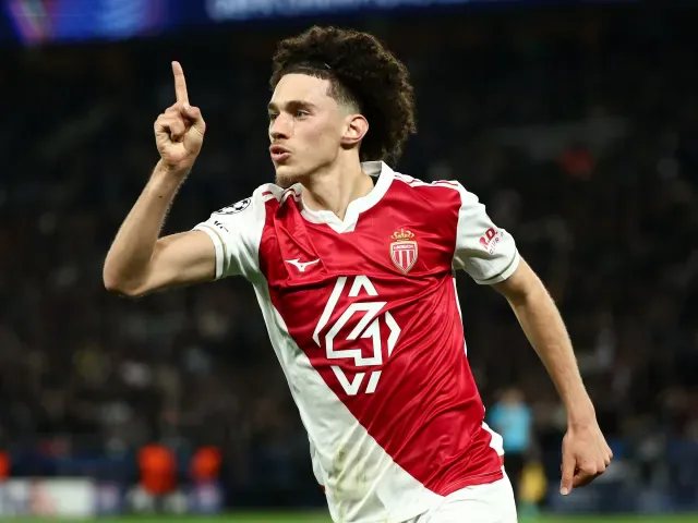Liverpool i Manchester United walczą o Maghnesa Akliouche'a