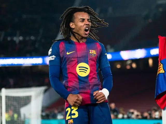 Liverpool szykuje rekordową ofertę za obrońcę Barcelony.