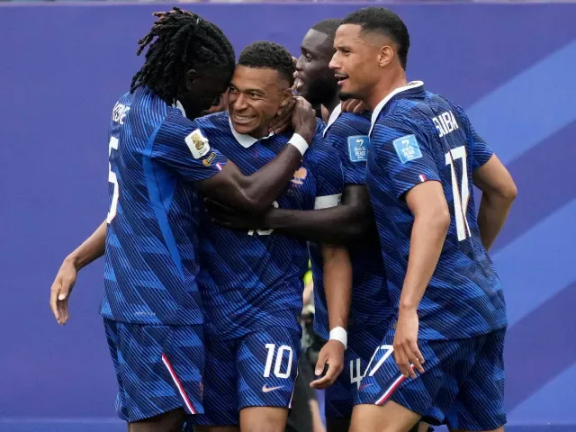 Dembele z hat-trickiem pogrążył Norwegię, Francja pewna gry o mundialu.