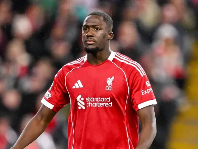 Perez twierdzi, że Real Madryt ma już pozyskanych Dumfriesa, Konate i Mourinho.